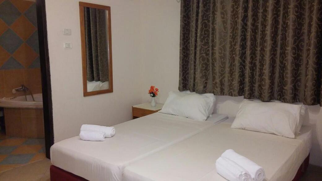 Ahva 17 Hotel Tiberiade Esterno foto