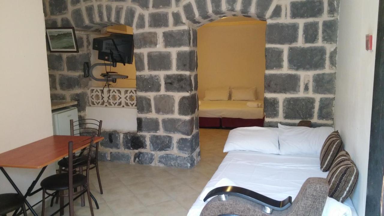 Ahva 17 Hotel Tiberiade Esterno foto